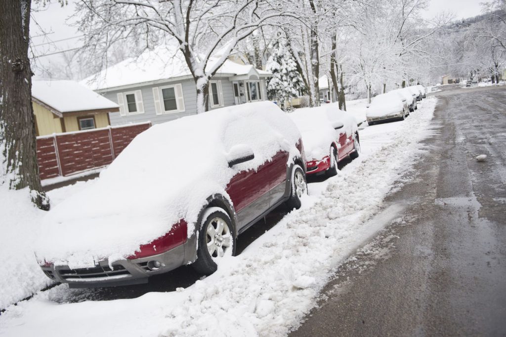 Winona Alternate Side Parking Set to Begin Winona Radio