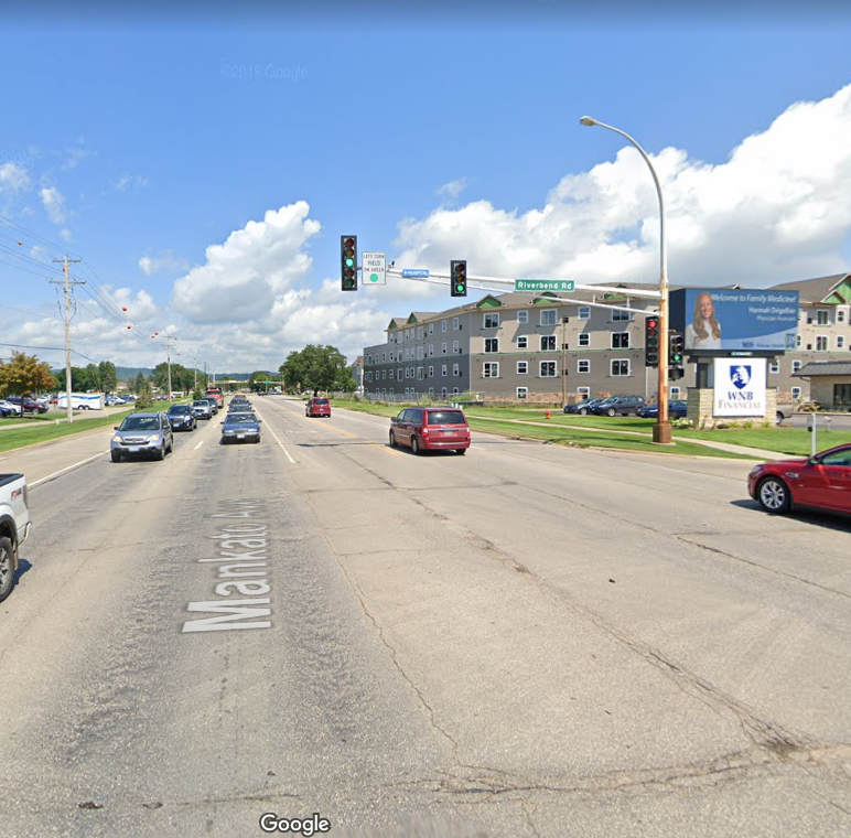 Winona Woman Injured Following Crash on Mankato Ave. Winona Radio